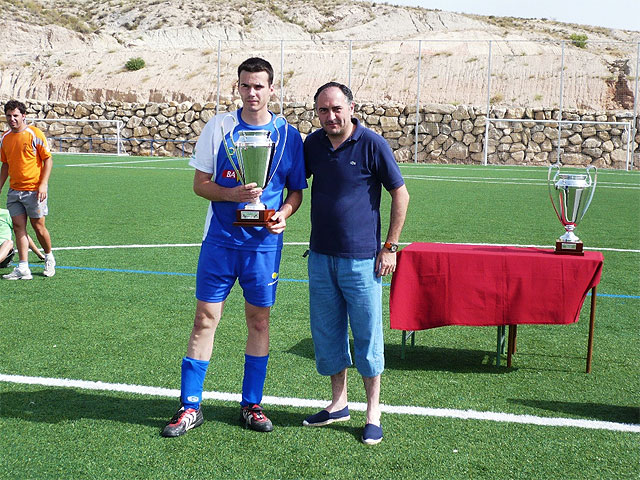 The team "Murcia Painters" won the 12 Hours of Football 7 in which there was a record of participants with a total of 29 teams and 320 players, Foto 3