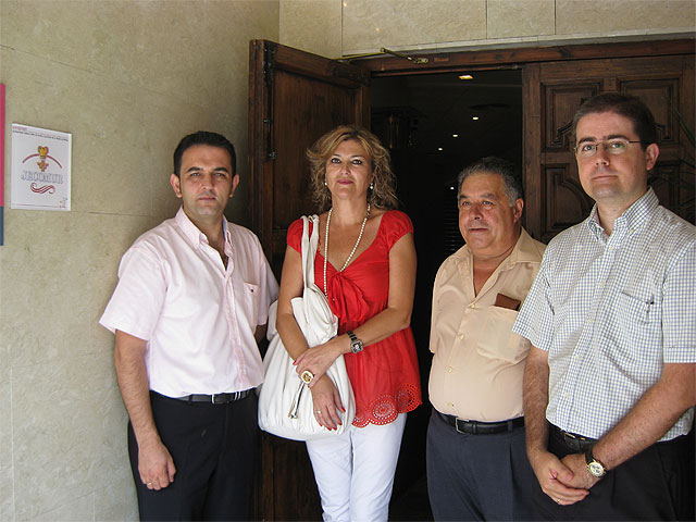 Placas para los restaurantes que forman parte de Jecomur - 2, Foto 2