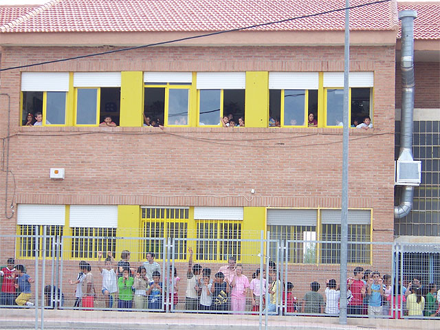 The City Council works contract for the construction of a warehouse in the Public School "San Jose", Foto 1