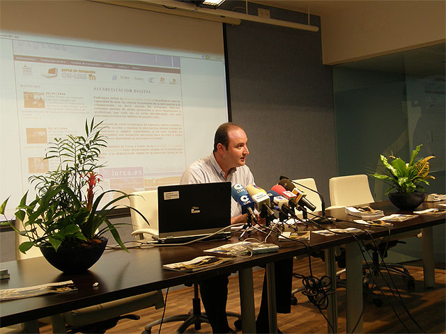 Ruiz Montalván presenta el nuevo portal de formación-on line - 1, Foto 1