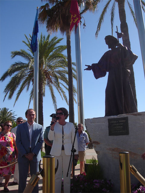 Santiago de la Ribera estrena en el día de su festividad una imagen en bronce de Santiago Apóstol como peregrino que preside el centro de la localidad, en el paseo marítimo - 2, Foto 2