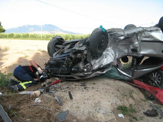 Implicados tres vehículos en un accidente ocurrido en la carretera de Santa Ana - 3, Foto 3