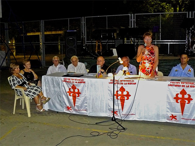 La Asociación de Amas de Casa de Santiago de la Ribera edita un libro homenaje a su pueblo - 1, Foto 1