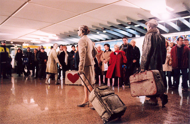 Festival Internacional de Teatro y Danza. Los “Viajeros” anónimos de Visitants descubren sus historias al público - 1, Foto 1