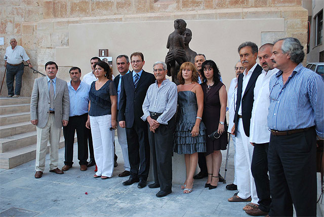 La Vía del Arte de Blanca crece con una nueva escultura en la Plaza de la Iglesia - 2, Foto 2