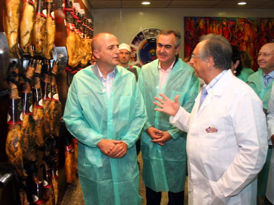El ministro de Industria, Miguel Sebastián, visitó las instalaciones de ElPozo - 2, Foto 2