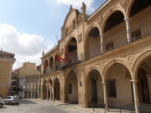 El Ayuntamiento de Lorca muestra su “horror y consternación” por el trágico accidente aéreo en Barajas - 1, Foto 1