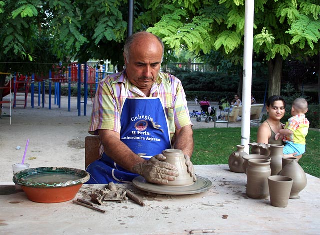 Miles de personas visitan la Feria Gastronómica Artesanal - 5, Foto 5