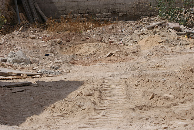 El Ayuntamiento establece la limpieza y vallado de 145 solares a través de una Ordenanza Municipal - 1, Foto 1