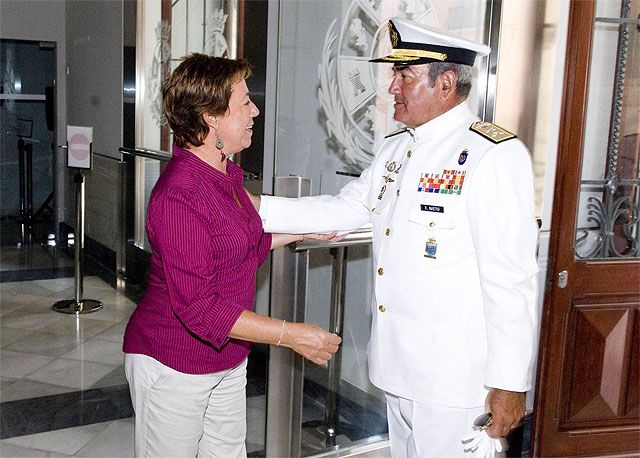 La alcaldesa recibe al nuevo ALMART - 1, Foto 1