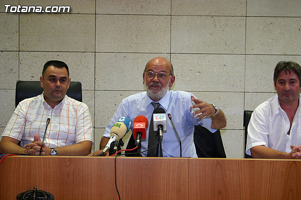 Próximo hermanamiento entre Totana y la localidad francesa de Uchaud, Foto 3