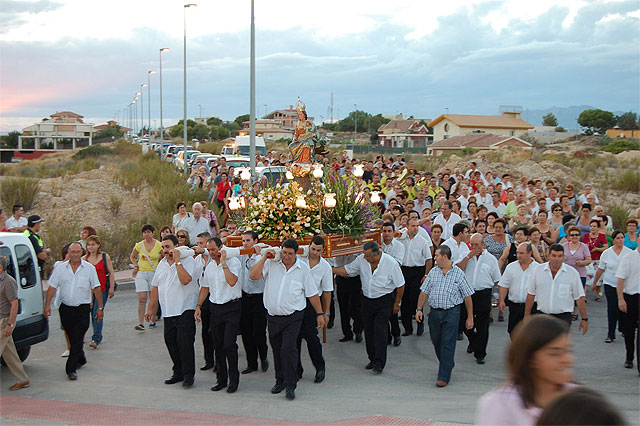 Los torreños acompañaron a la Patrona hasta su nuevo templo en la urbanización El Coto II - 2, Foto 2