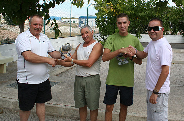 Yipi’ y ‘Tobago’ se hacen con el campeonato de petanca - 1, Foto 1