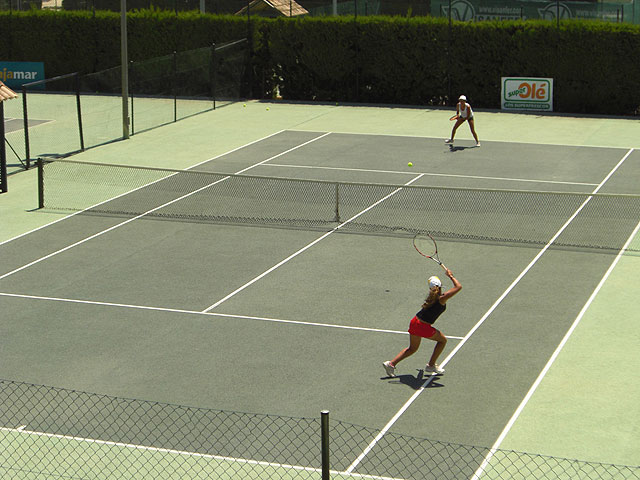 El Club de Tenis Totana mejora las instalaciones de su escuela de tenis, Foto 2