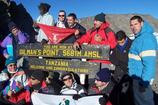 La Concejalía de Deportes felicita a los miembros del Club Senderista de Totana que recientemente ascendieron el Kilimanjaro, Foto 4