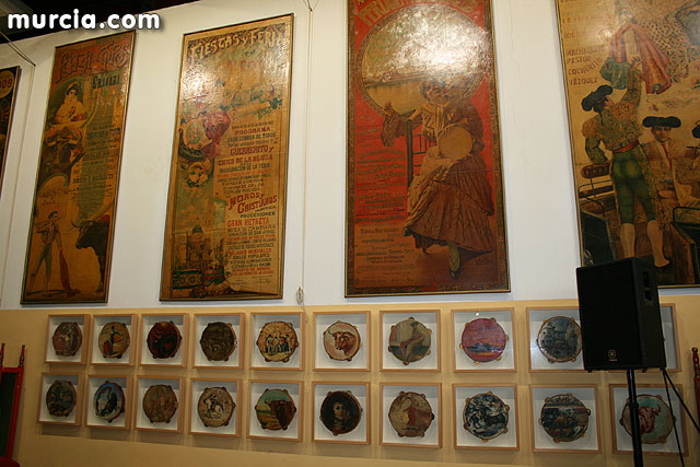 El mundo de los toros seg�n los pintores murcianos - 16