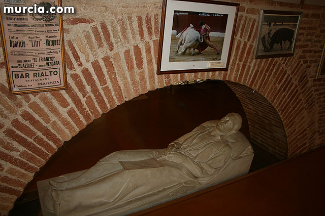 El mundo de los toros seg�n los pintores murcianos - 21