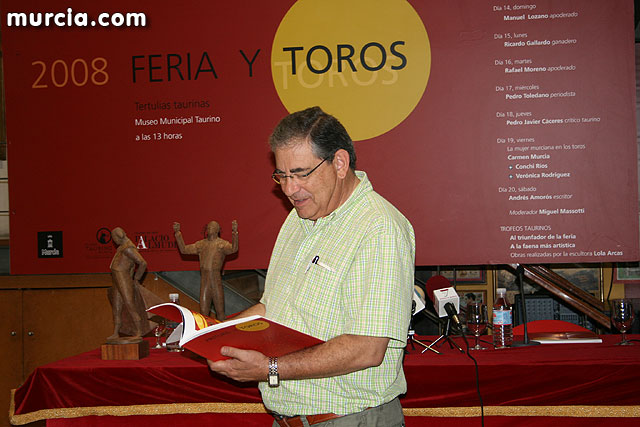 El mundo de los toros seg�n los pintores murcianos - 27