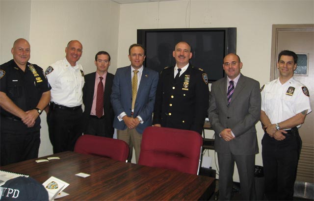 Desarrollo Sostenible y Bomberos de Nueva York acuerdan el intercambio de formación y personal - 1, Foto 1