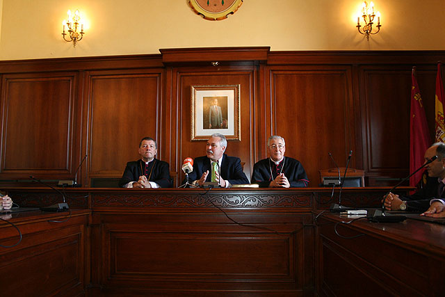 Cehegn recibe con todos los honores al Obispo de Begastri - 4