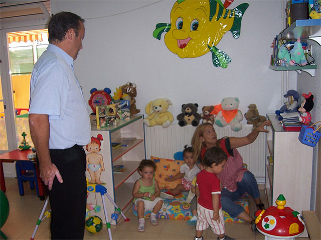 Las escuelas infantiles “Clara Campoamor” y “Carmen Baró” y las aulas nuevas de la Escuela Infantil del Parral han comenzado hoy el curso escolar, Foto 2