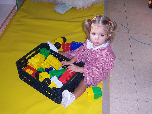 Las escuelas infantiles “Clara Campoamor” y “Carmen Baró” y las aulas nuevas de la Escuela Infantil del Parral han comenzado hoy el curso escolar, Foto 4