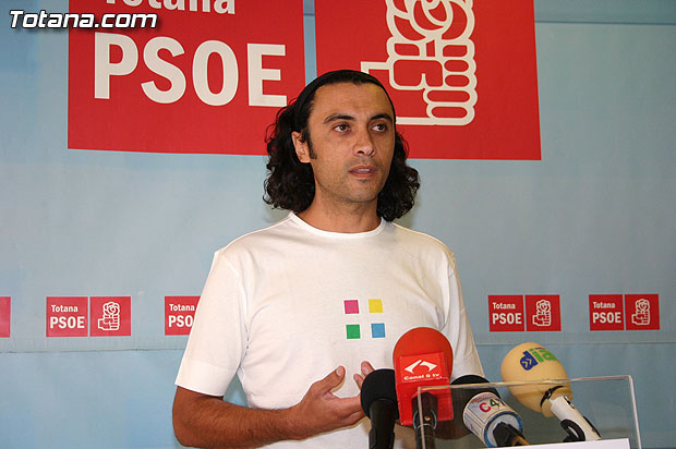 El paro ha subido en Totana un 58,87%, 40 puntos más que la media nacional y 10 puntos más que la regional, Foto 1