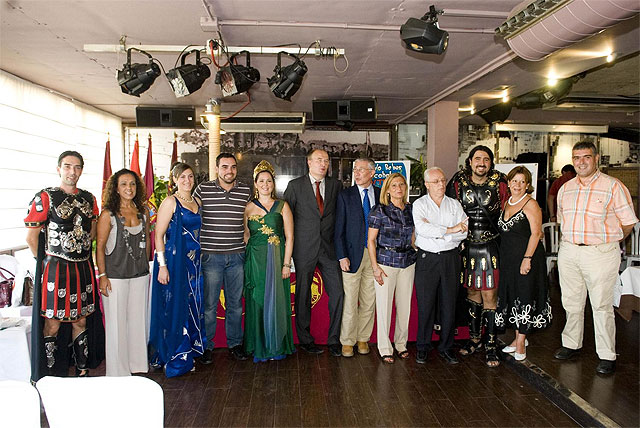 Ayuntamiento y festeros invitan al consumo moderado de alcohol durante Carthagineses y Romanos - 2, Foto 2