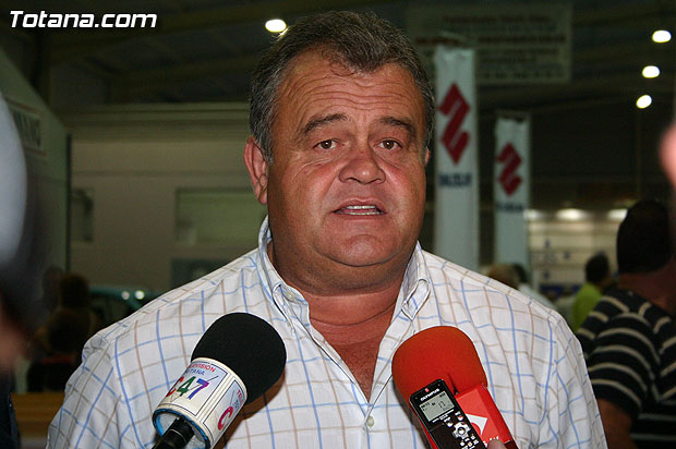 El alcalde y el concejal de ganadera acuden a la inauguracin de la Semana Nacional de Ganado Porcino de Lorca - 15