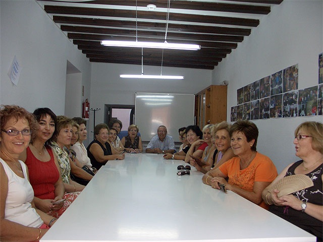 Ochenta óleos y acrílicos del taller de pintura verán la luz en una muestra organizada en Casa Grande - 1, Foto 1