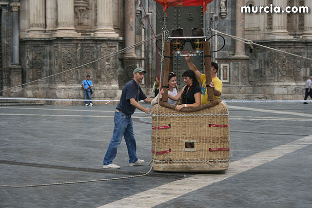 Decenas de personas montan en globo gracias a la celebracin de la Semana de la Movilidad - 23