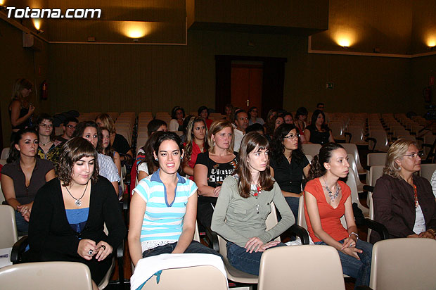 Clausuran el curso de la Universidad del Mar, “Traducción y mediación intercultural: el traductor/intérprete en el sector público y privado”, Foto 4