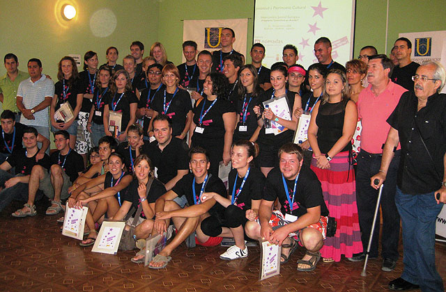 35 jóvenes de Estonia, Eslovenia, Italia, Malta y España participan en un intercambio cultural en Blanca - 1, Foto 1