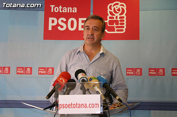 "The Socialists will not be complicit in the dealings of the mayor, and not go to the Board of Spokesmen", Foto 2