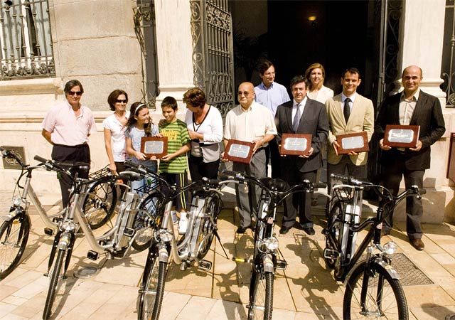 Cinco empresas e instituciones reciben el premio a la movilidad sostenible en Cartagena - 1, Foto 1