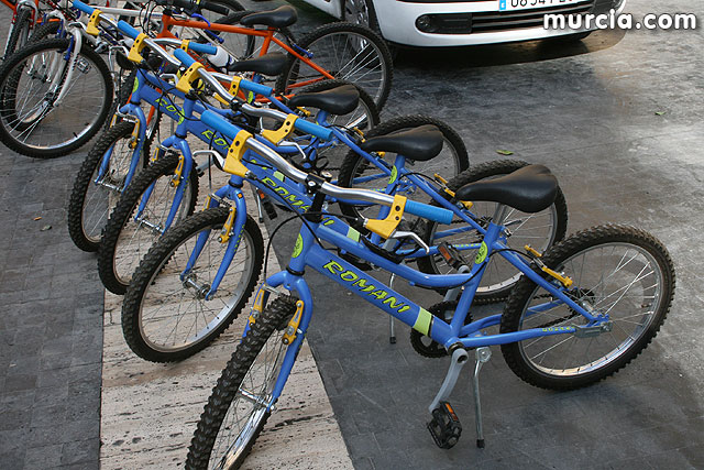 Los escolares concluyen la semana de la movilidad montando en bicicleta - 14