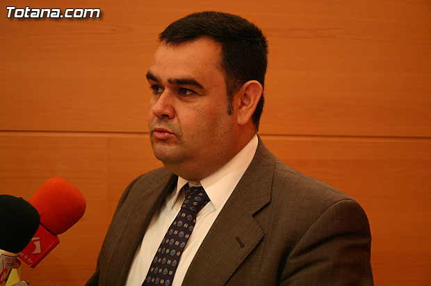 El Consistorio recibe de la Consejería de Polítca Social, Mujer e Inmigración 61.000 euros, Foto 4