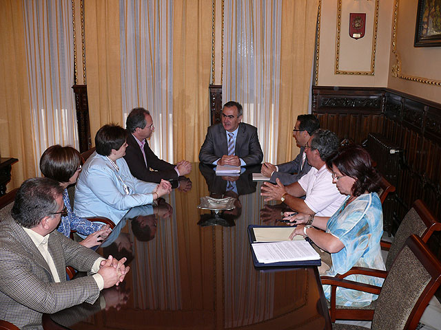 El delegado del Gobierno anuncia que Jumilla podría estar conectada con Murcia y Madrid, por autovía, en 2010 - 1, Foto 1