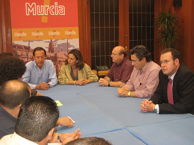El Alcalde de Murcia expresa su satisfacción por el acuerdo alcanzado entre Latbus y USO - 1, Foto 1