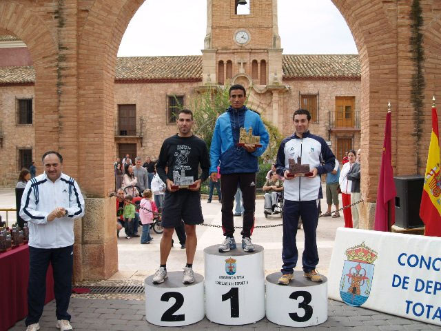 The "Race XII Subida a La Santa" was attended by a total of 300 athletes, Foto 1