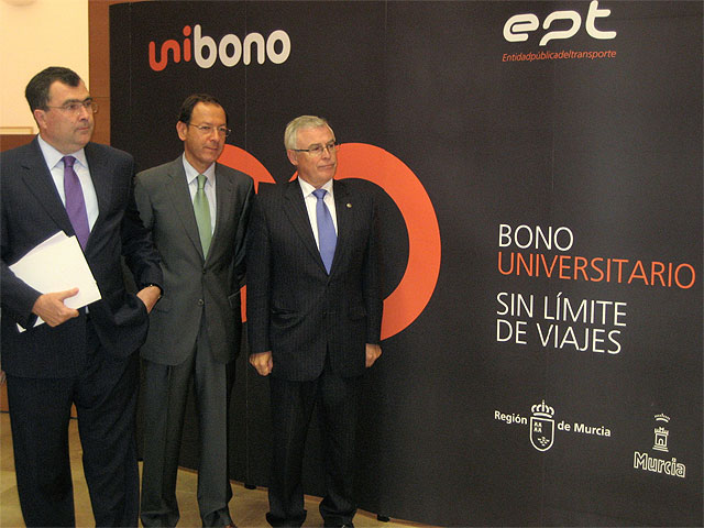 Comunidad y Ayuntamiento de Murcia crean un marco de cooperación institucional permanente en materia de transporte público - 2, Foto 2