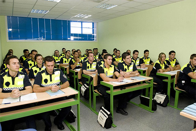 Treinta y ocho nuevos policías locales comienzan su formación - 1, Foto 1
