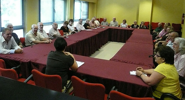 Se constituye el “Grupo de Mayores” del PSRM - 1, Foto 1