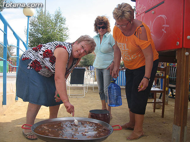 Las fiestas del barrio San Francisco despiden las fiestas de verano de los barrios y pedanías de la localidad, Foto 1