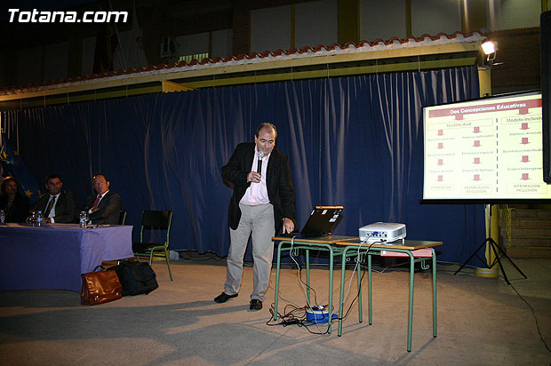 El alcalde de Totana y la directora general de Centros inauguran el curso escolar 2008/2009 en el Colegio Pblico San Jos - 13