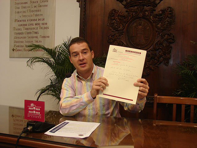 Siguen apareciendo facturas irregulares de gastos contratados por el anterior equipo de gobierno socialista - 1, Foto 1