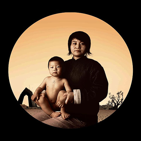 Diecinueve artistas de distintos países buscan sus territorios comunes en una exposición que puede visitarse desde hoy - 1, Foto 1