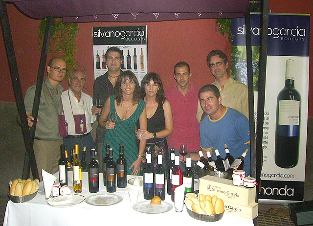 Bodegas Silvano García participa en la II Feria del Vino y la Gastronomía de Santomera - 1, Foto 1