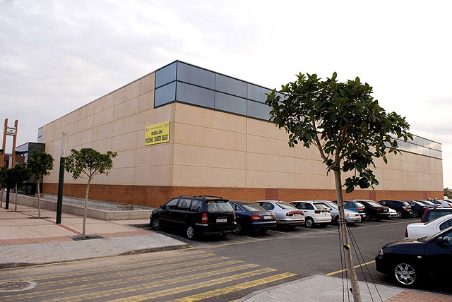 El Pabell�n Polideportivo del Pol�gono Industrial de Cabezo Beaza echa a andar - 1