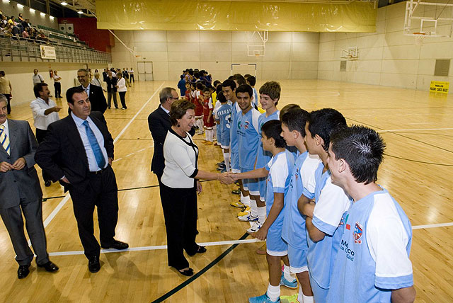 El Pabell�n Polideportivo del Pol�gono Industrial de Cabezo Beaza echa a andar - 4